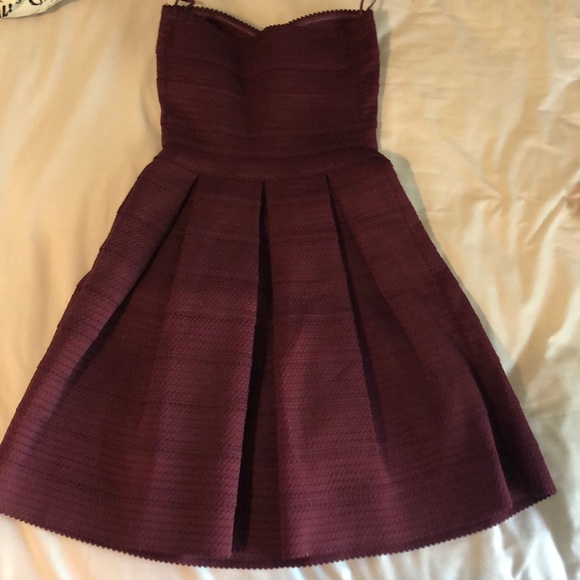 Express Bandage Dress - Picture 4 of 4